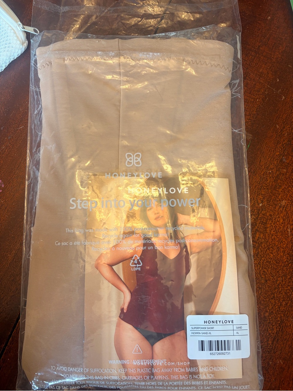 Honeylove Superpower Short in Sand
